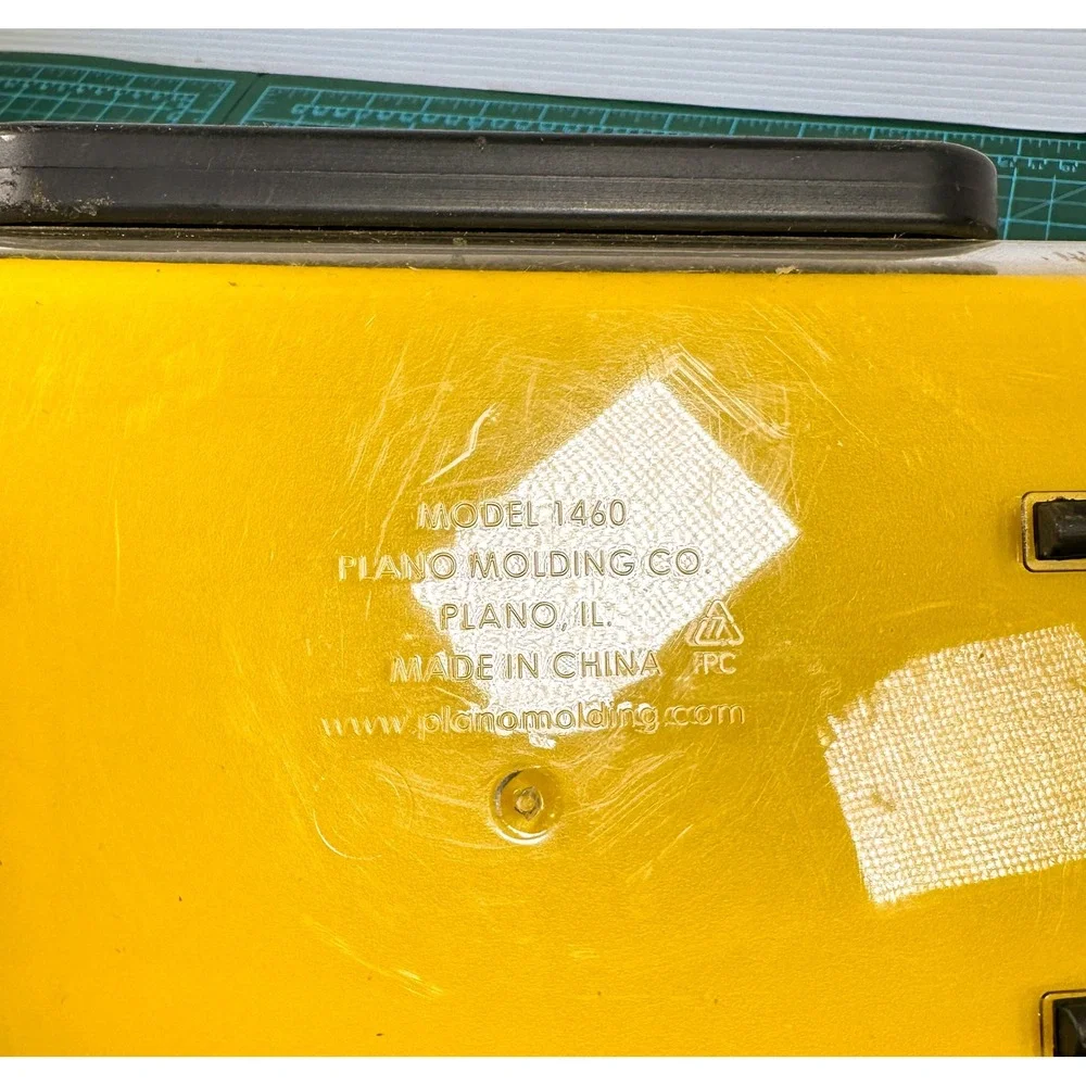 PLANO 1460 DRI LOC SEAL POLYCARBONATE WATERPROOF STORAGE CASE
